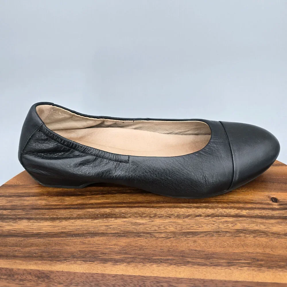 Dansko Ballet Flats Women's 12 42 Black Leather Lisanne Cap Toe Comfort Shoes